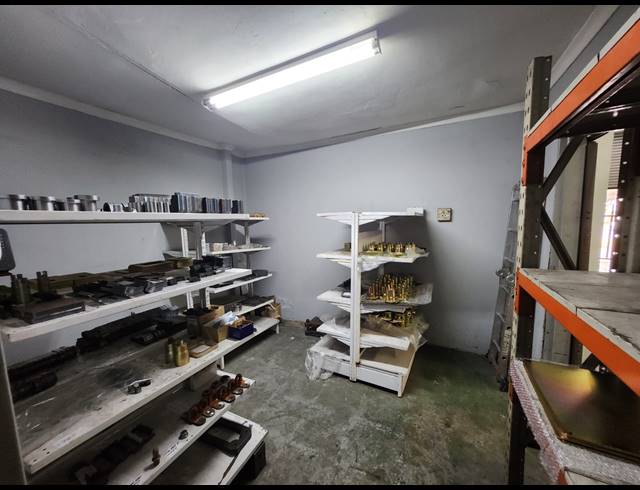 714M² WORKSHOP FOR SALE IN DALVIEW